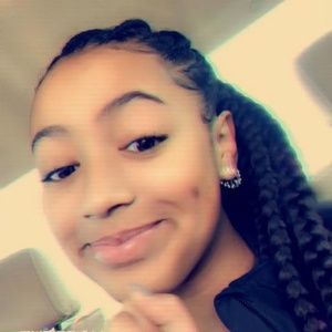 Meet your Posher, Marianna